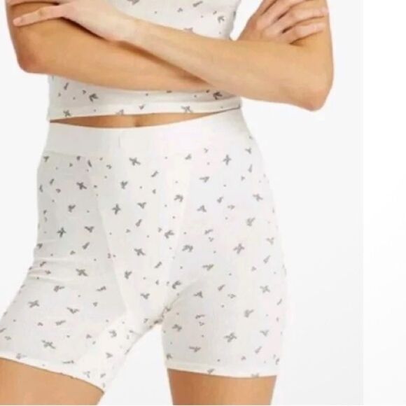 SKIMS Other - Skims Cotton Rib Boxer Shorts In Limited Edition Holly Print, Size Large, NWOT